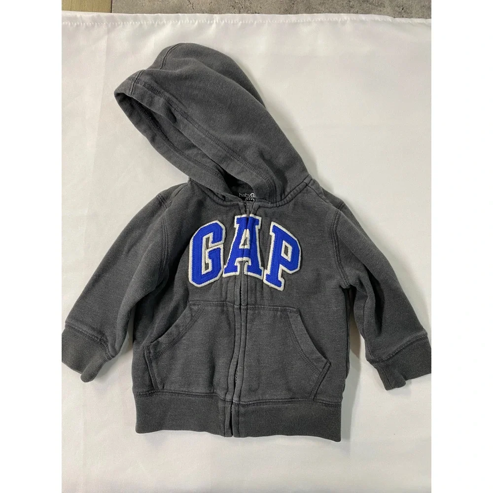 Kids Orange Champ Pullover Sweater & Gray Gap Zip Hoodie Set Size 12-18 months